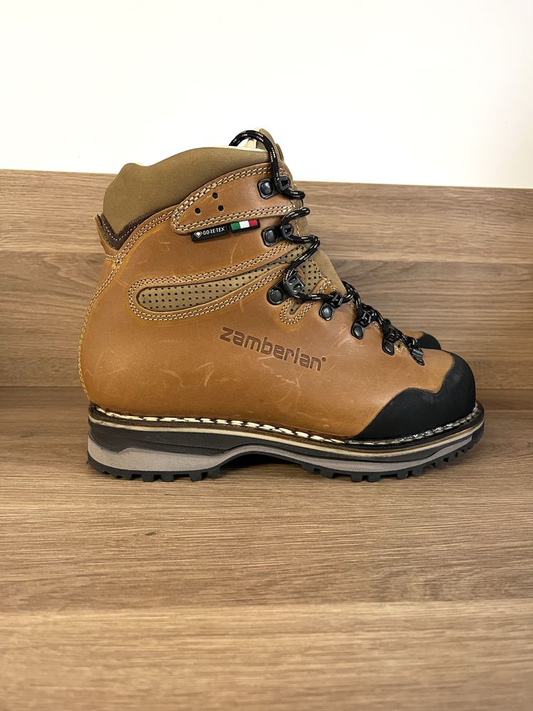 Bocanci Zamberlan Goretex 1025 Tofane NW GTR RR Woman, Nr. 38 - Noi!