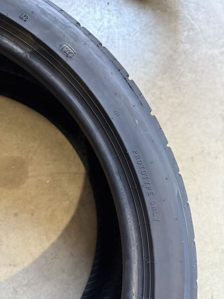 325/30/23//285/35/23 PIRELLI