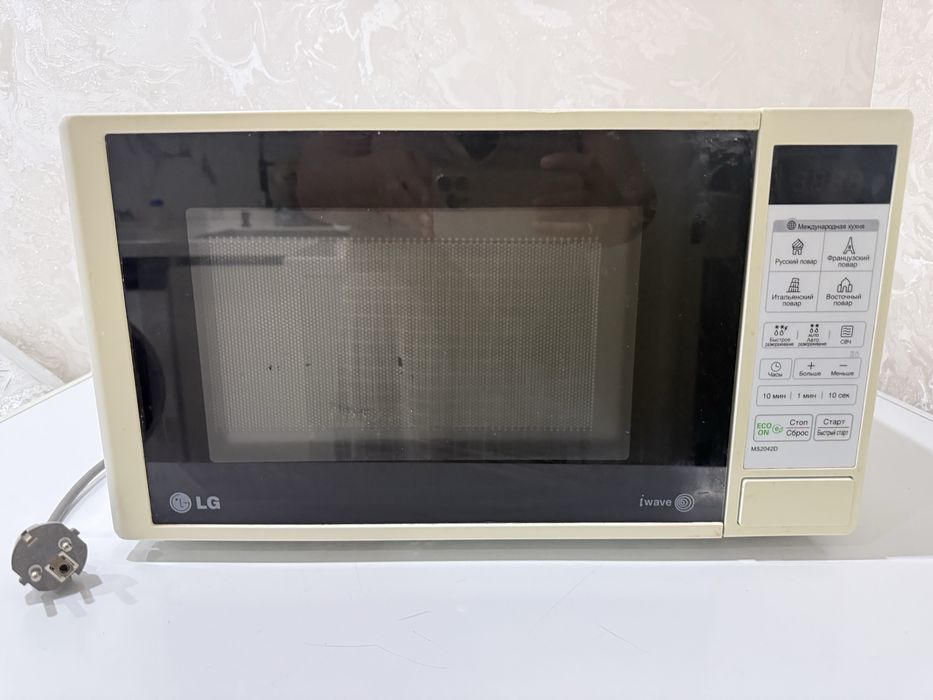 Продам Микроволновку