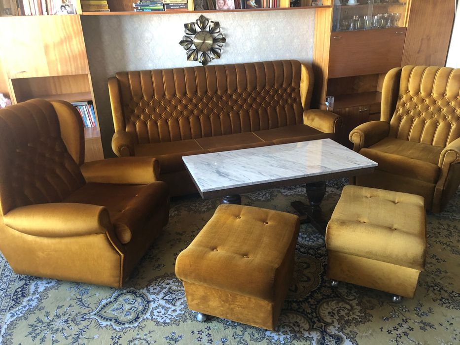 Холна гарнитура в идеално състояние