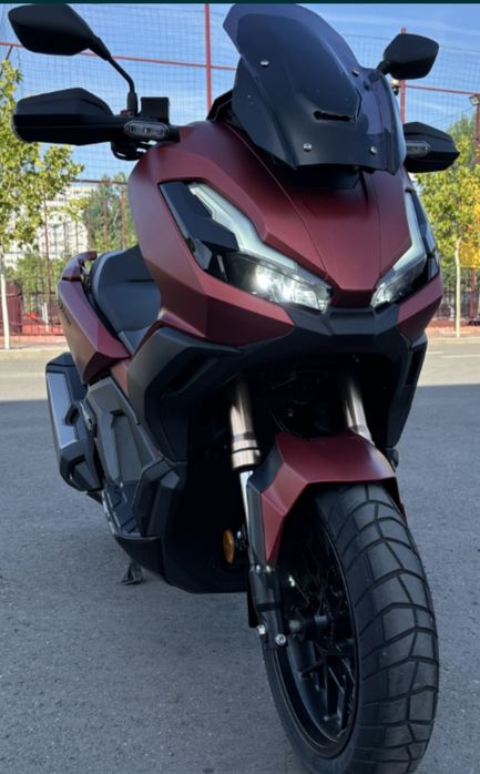Scuter Honda ADV PCX