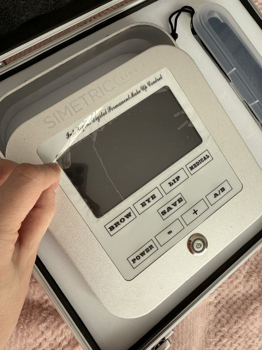 Aparat Digital Micropigmentare, Simetric