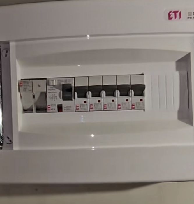 Electrician  Pitesti