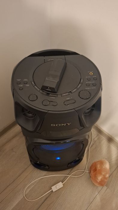 Sony.                                   .