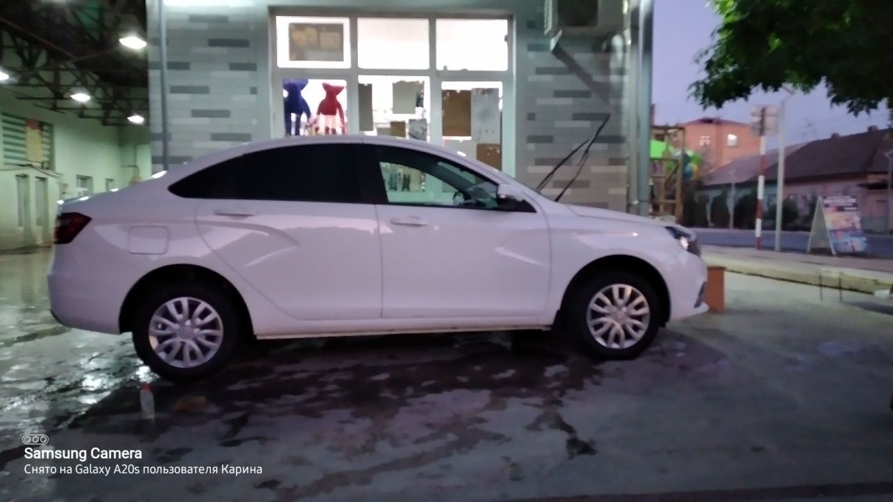 Продаю Lada vesta