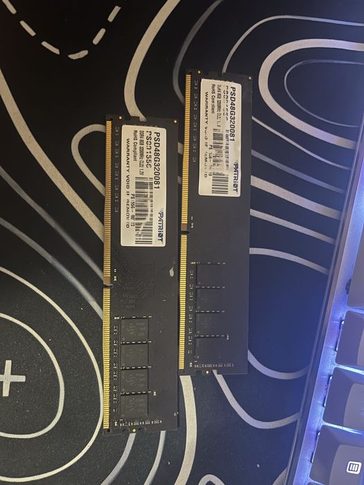 Оперативная память 2 x 8gb; 3200MHz