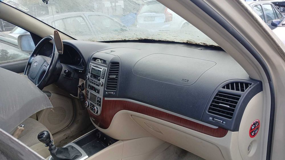 Dezmembrez Hyundai Santa FE 2.2 Diesel Din 2007 - D4EB