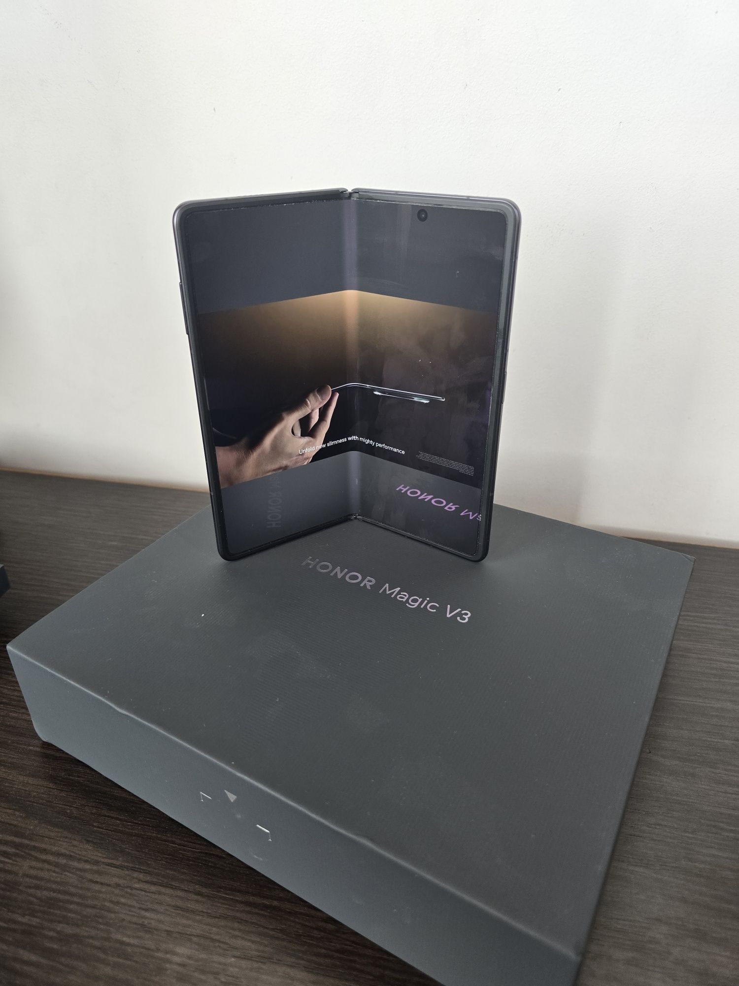 Смартфон Honor magic V3 global