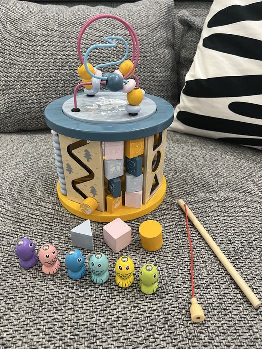 Куб за игра / Дървени детски играчки / монтесори