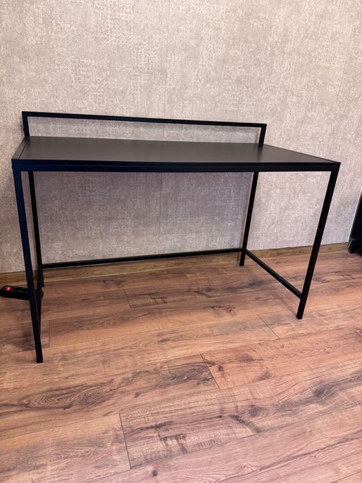 Бюро Jysk черно без забележки