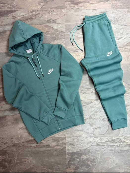 Екип Nike Model 2025 - 3 Цвята