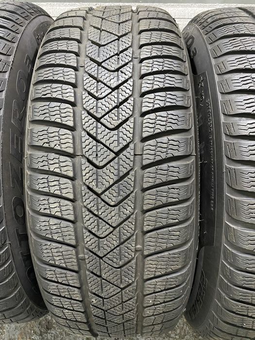 Jante '17 roti iarna Mercedes  E W213 All Terrain 225/55R17 Pirelli