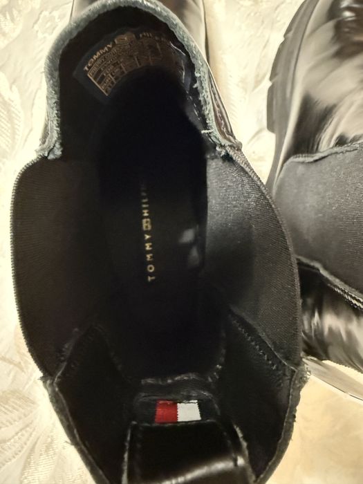 Нови, оригинални кожени боти Tommy Hilfiger