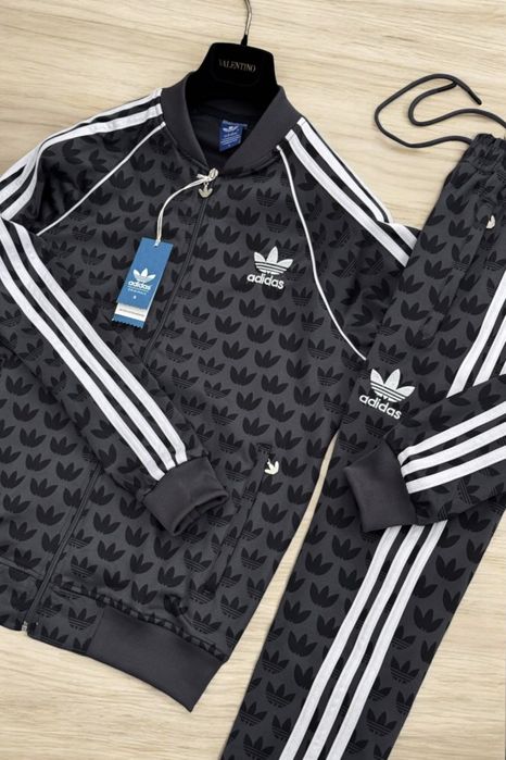 Trening Barbati Sigla Cusuta Adidas