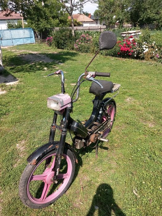 Vând sau schimb Piaggio Bravo 49cc