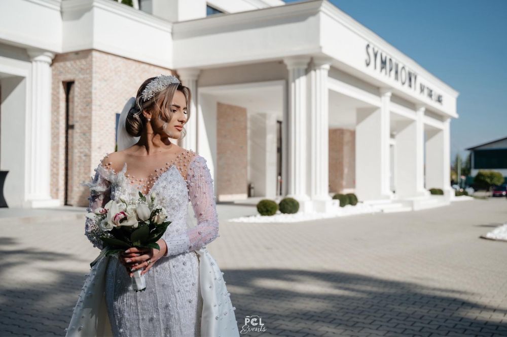 Vând rochie de mireasa !