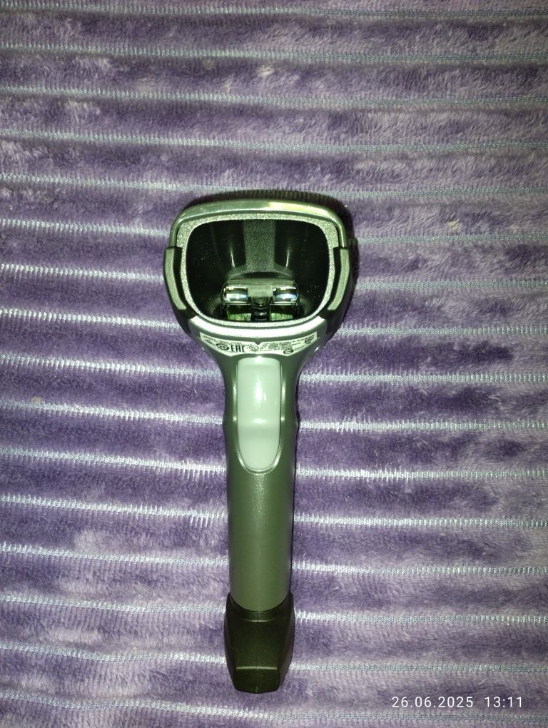 Срочно!!! Продам сканер штрих-кодов Zebra DS2208