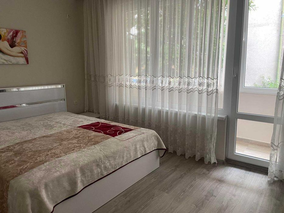 Продава се Тристаен апартамент в Пловдив, Център - 100 кв.м за 2000 €/кв.м - Снимка #3