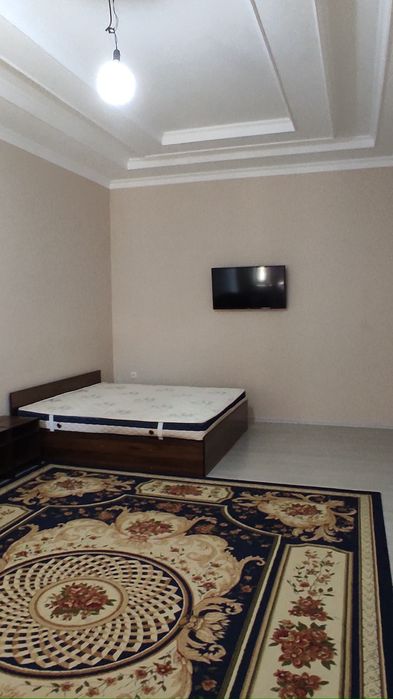 Аренда Юнусабад-8, участок 3 комнаты. 3 сотки земли