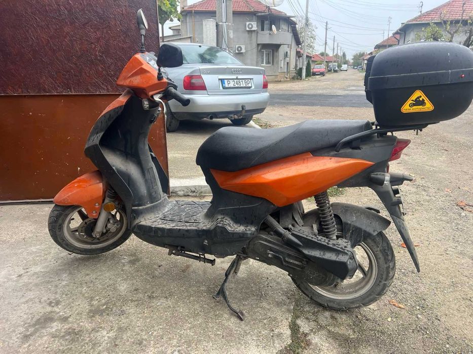 Скутер SYM 50куб