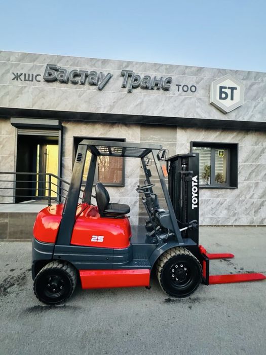 Погрузчик вилочный погрузчик кара автокара