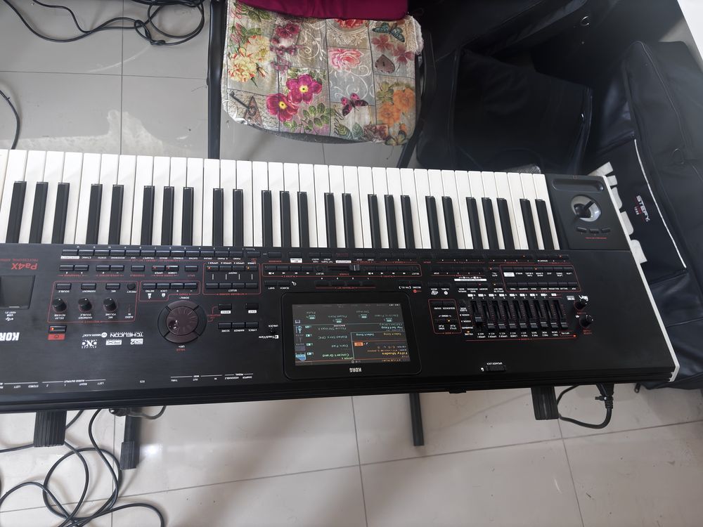 Vand orga Korg Pa4x