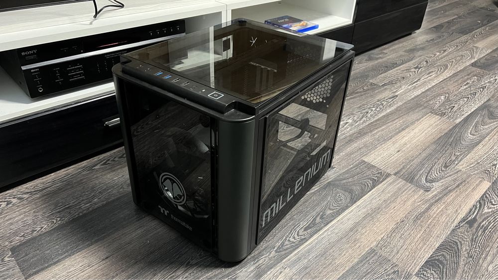 Кутия за компютър Thermaltake Millenium