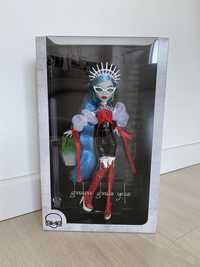 Кукла Monster High Ghouluxe Ghoulia Yelps от Mattel