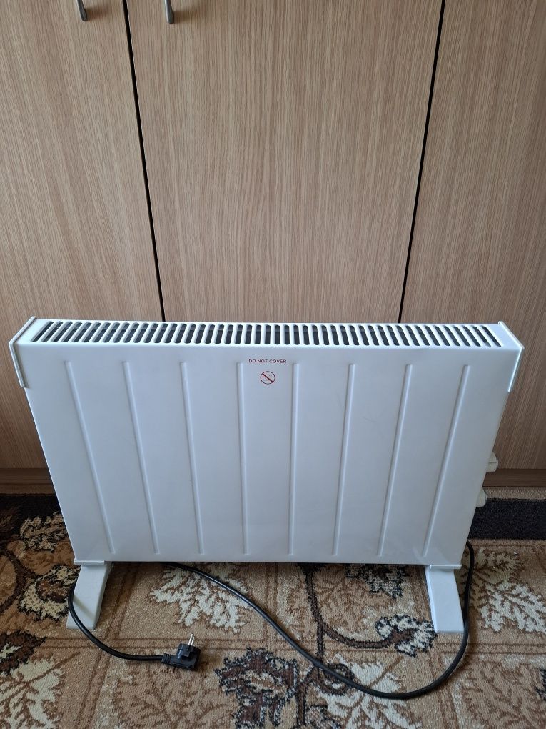 Конвектор Crown CCH-2947
