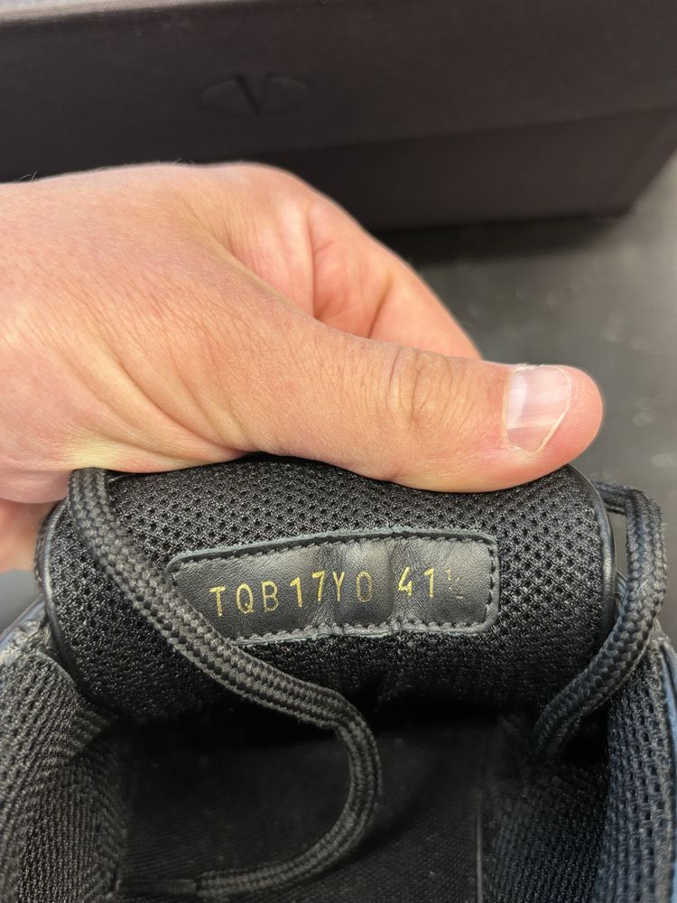Valentino Garavani 41.5 men shoes