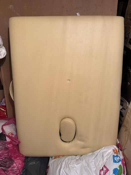 Сгъваемо масажно легло-Козметично