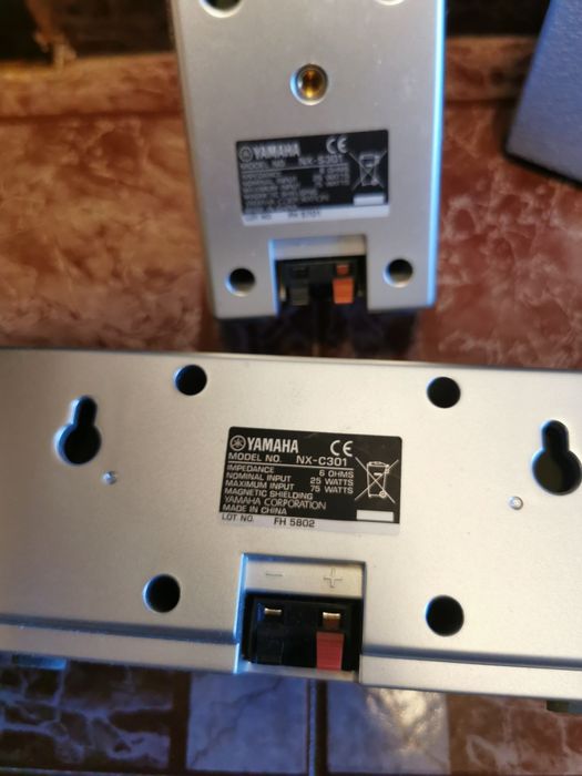 Yamaha  4 тонколони + център