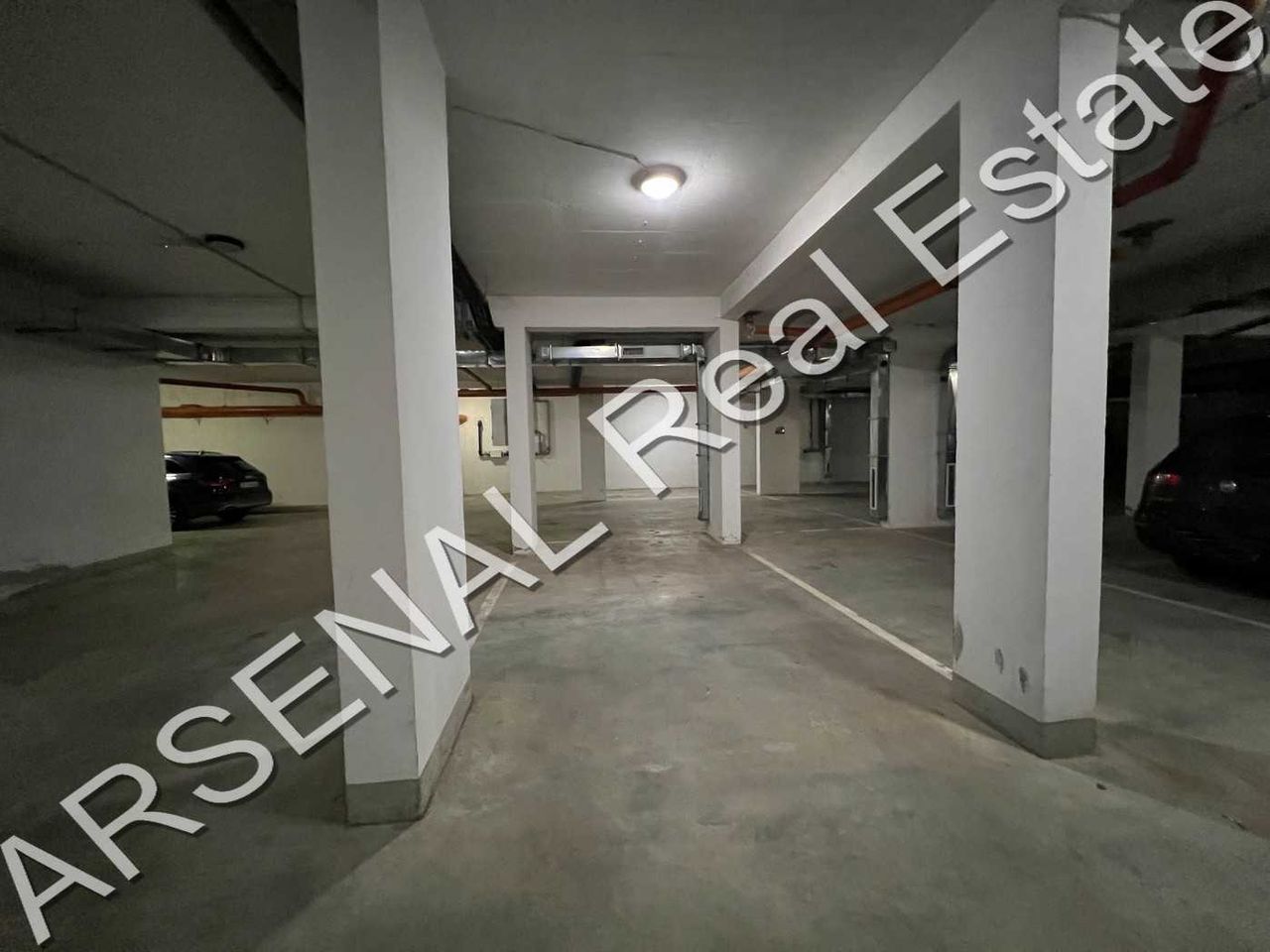 Дава се под наем Тристаен апартамент в София, Витоша - 130 кв.м за 750 € - Снимка #8