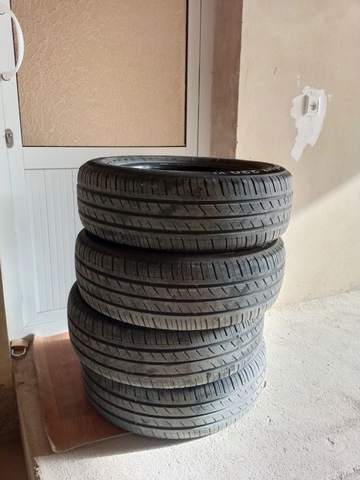 Продаются шины размер 15