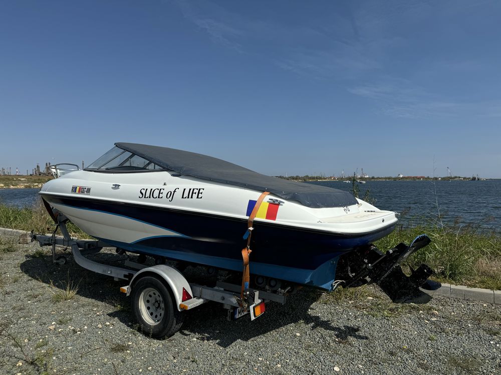 De vânzare–Ambarcațiune Bayliner Capri+peridoc–pregătită de sezon!