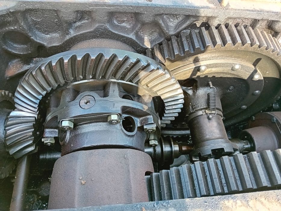 Transmisie u 650 (diferențial) totul original