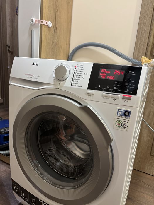 AEG 6000 ProSense пералня