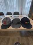 Лот шапки New Era и Vans Flexfit