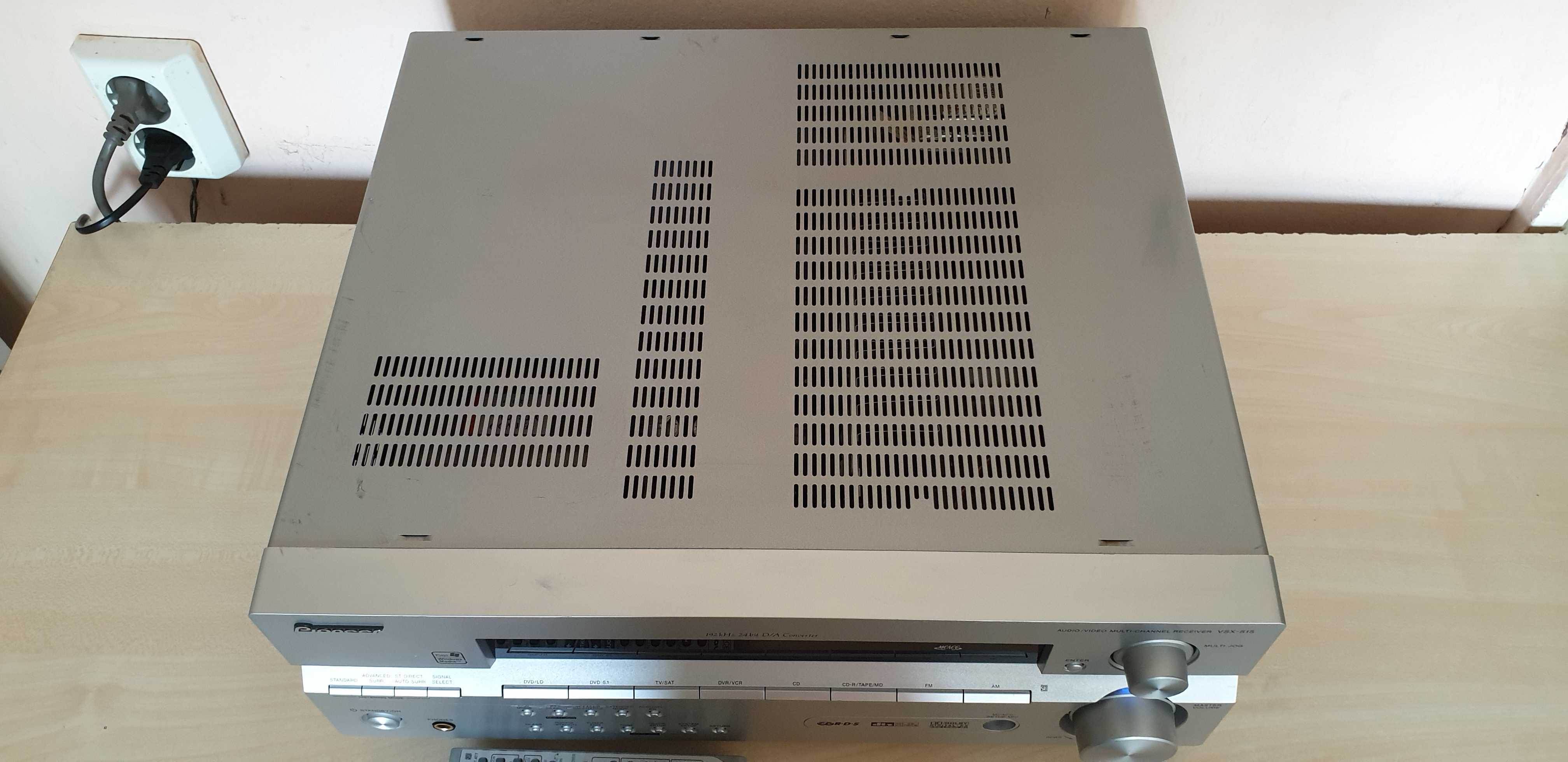 Усилвател Pioneer VSX-515