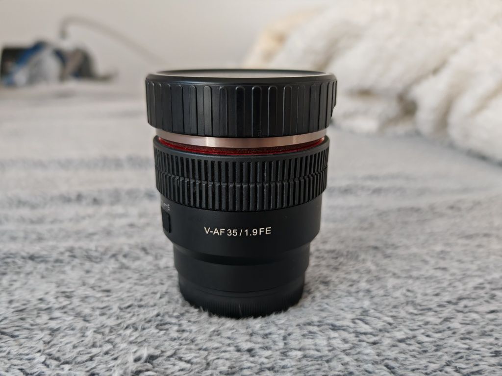 Samyang 35mm v-af sony fe