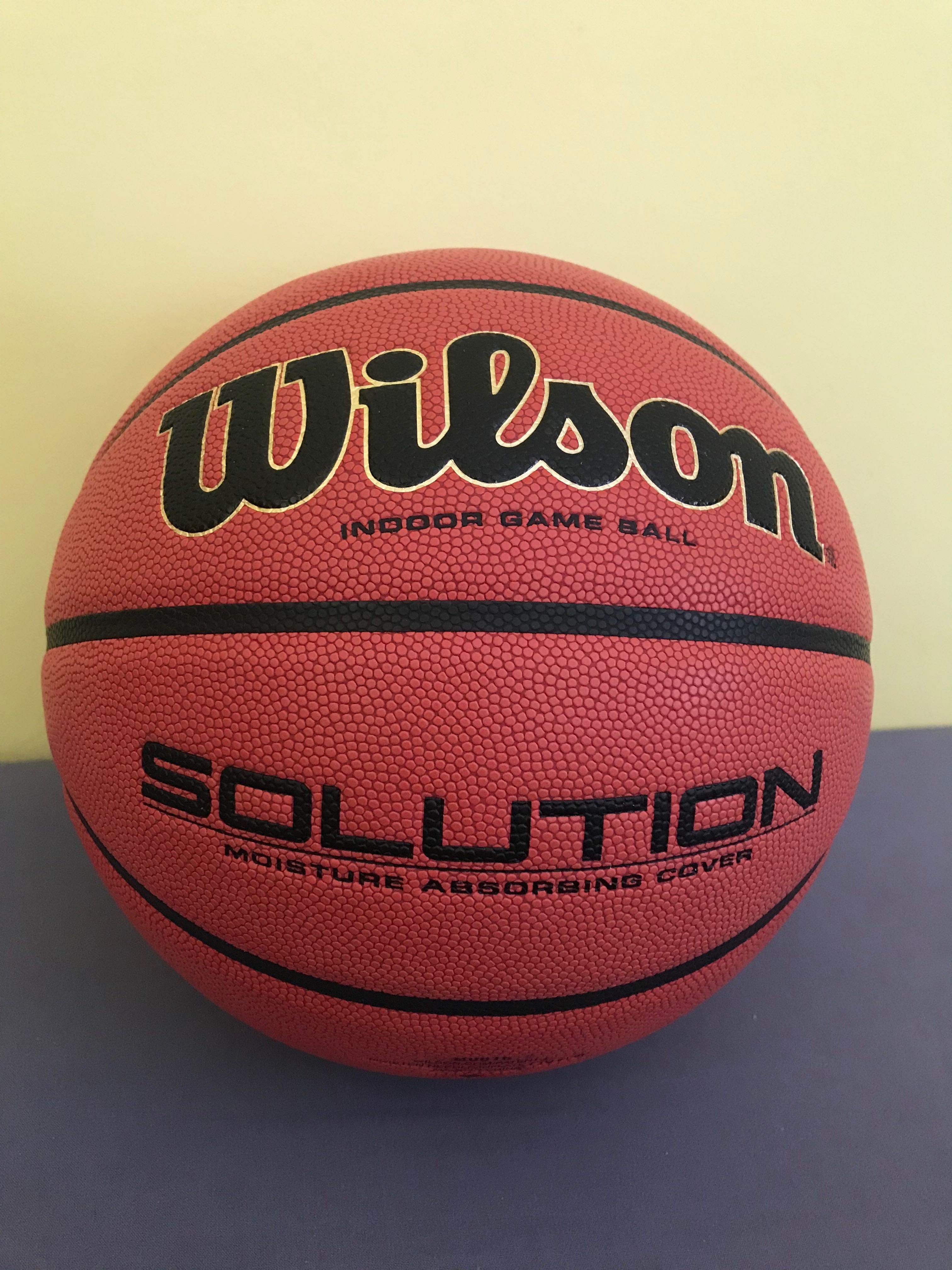 Баскетболна топка Wilson Solution 7