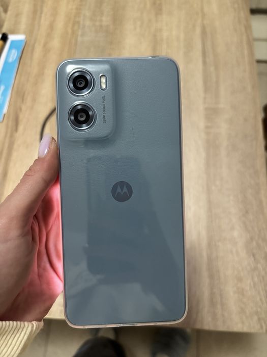 Motorola e15 64gb , 2gb ram nou
