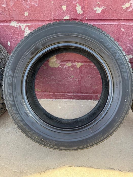 Шины б/у зимние 205/60/16