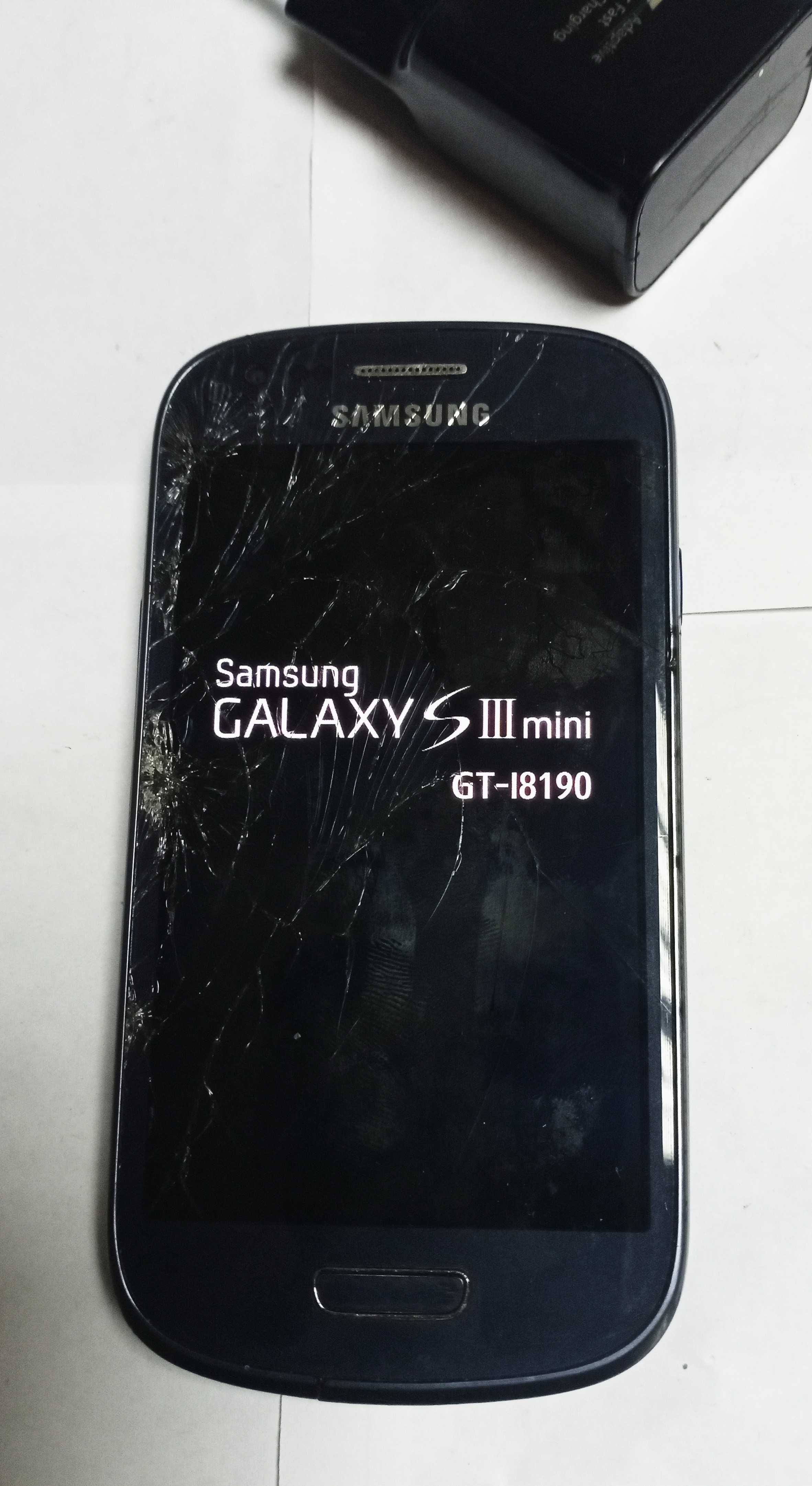 Samsung GT - GT18190 + зарядно