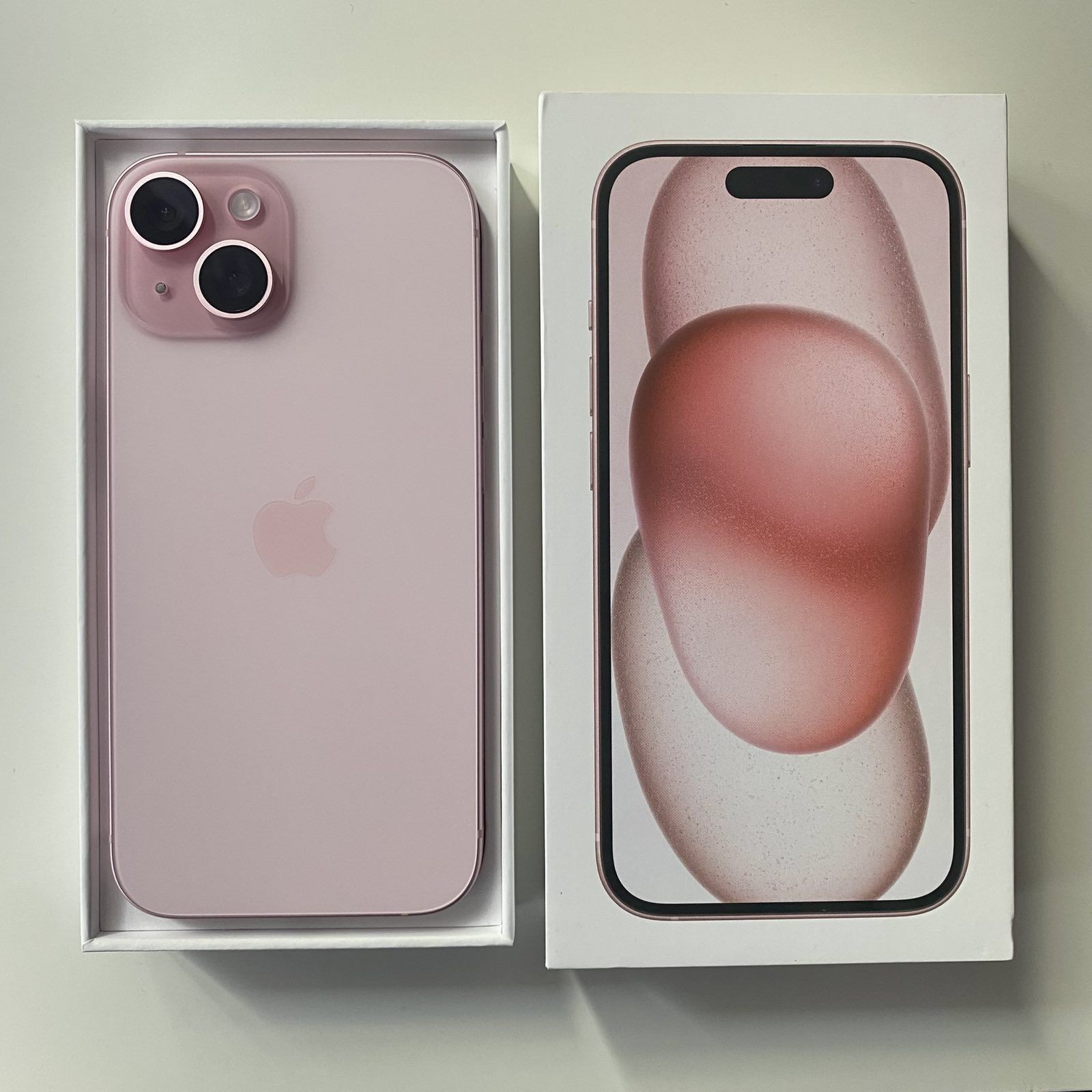 НОВ iPhone 15, Pink, 128 GB, 100%