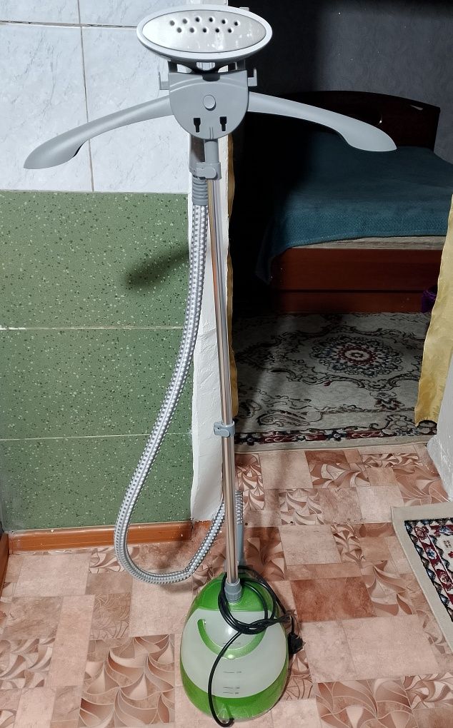 Продам отпариватель б/у состояние хорошый