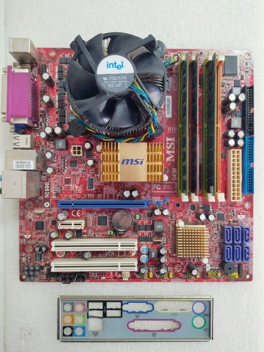 Материнская плата G45M + Q8400 + 6Gb
