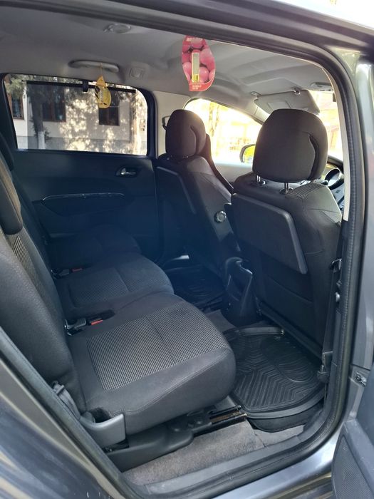 Proprietar vând Peugeot 5008 1.6 HDI, 115cp,fabr.2012,euro 5, 7 locuri
