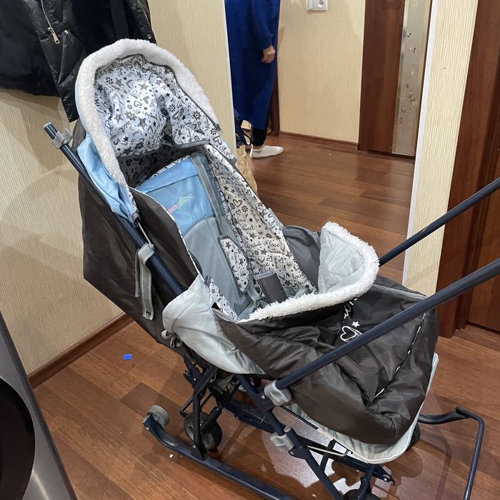 Продам санки 15 тыс.