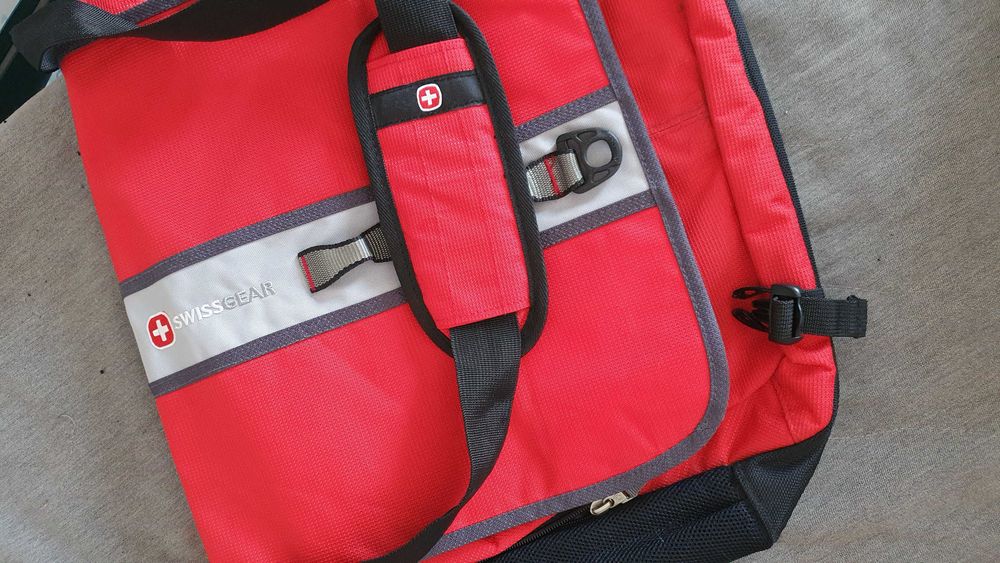Geanta laptop swiss